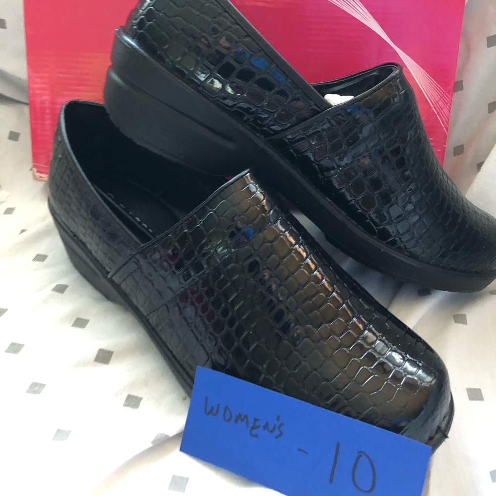 Women’s Rasolli shoes